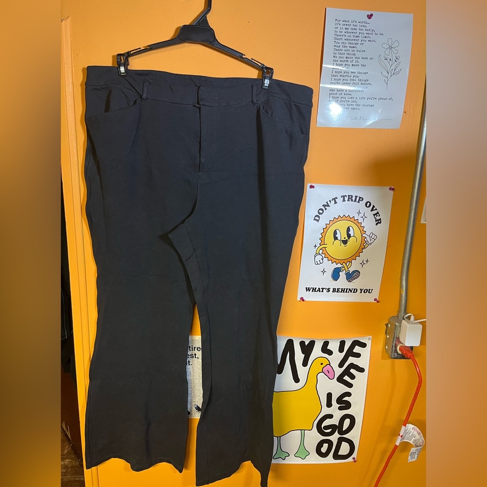 Old Navy Flare Trouser size 20